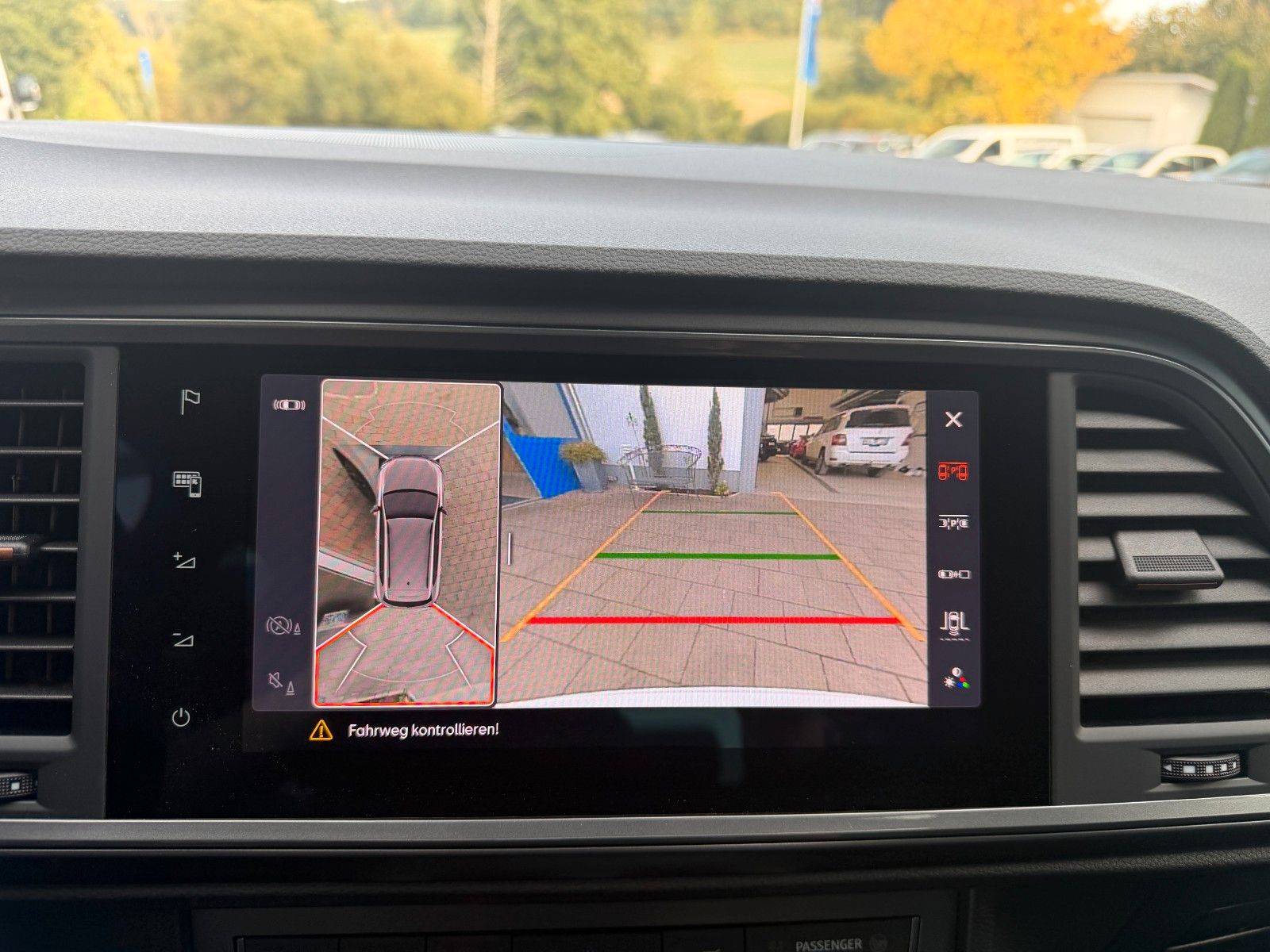 Ateca VZ 2.0 4Drive DSG/AHK/PANO/Beats/ 360° KAM